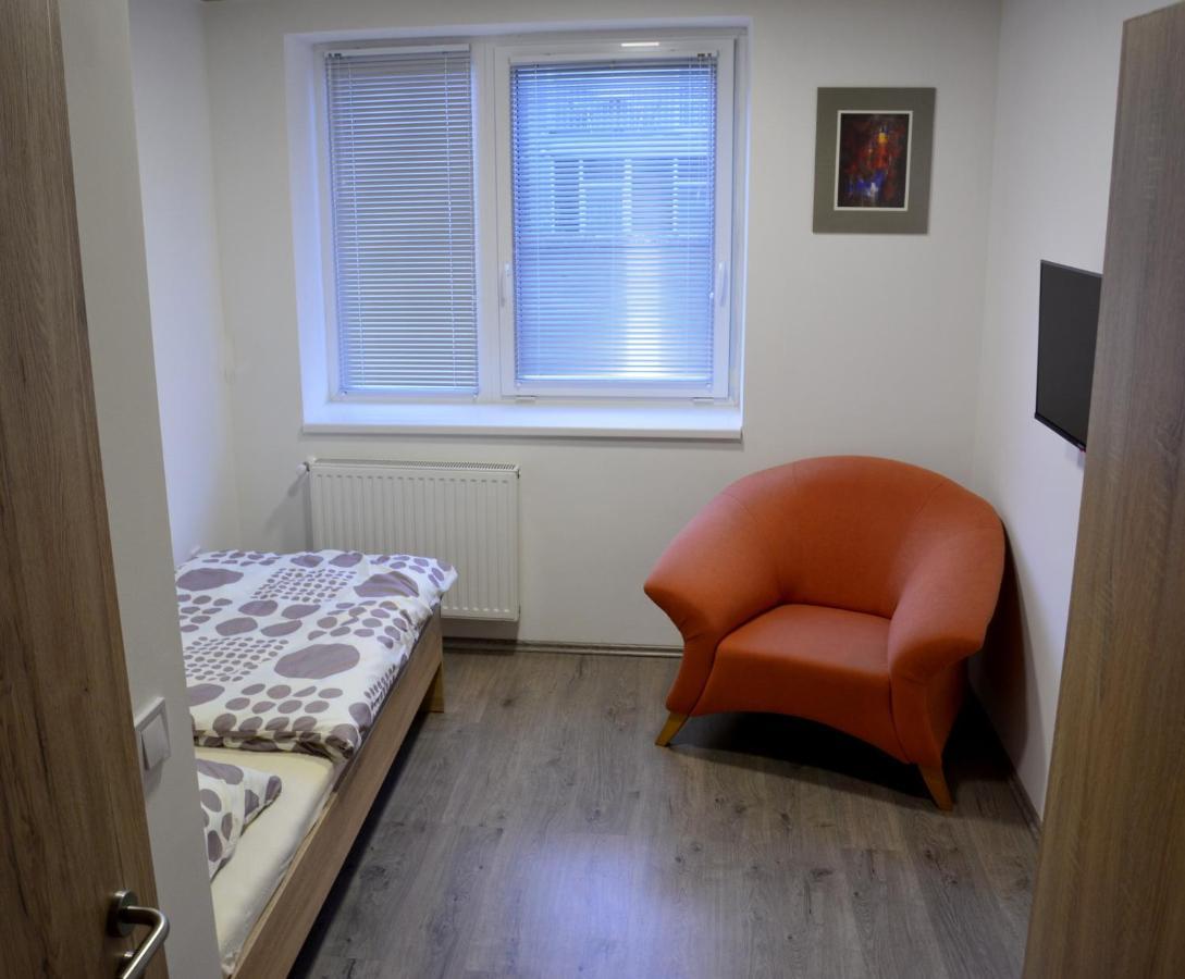 Dentissimi vendégszobák Mosonmagyaróvár Extérieur photo